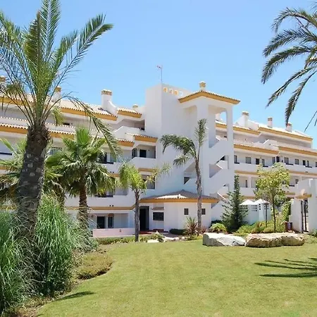 Ct 248 - Faro's Calanova Golf - & *